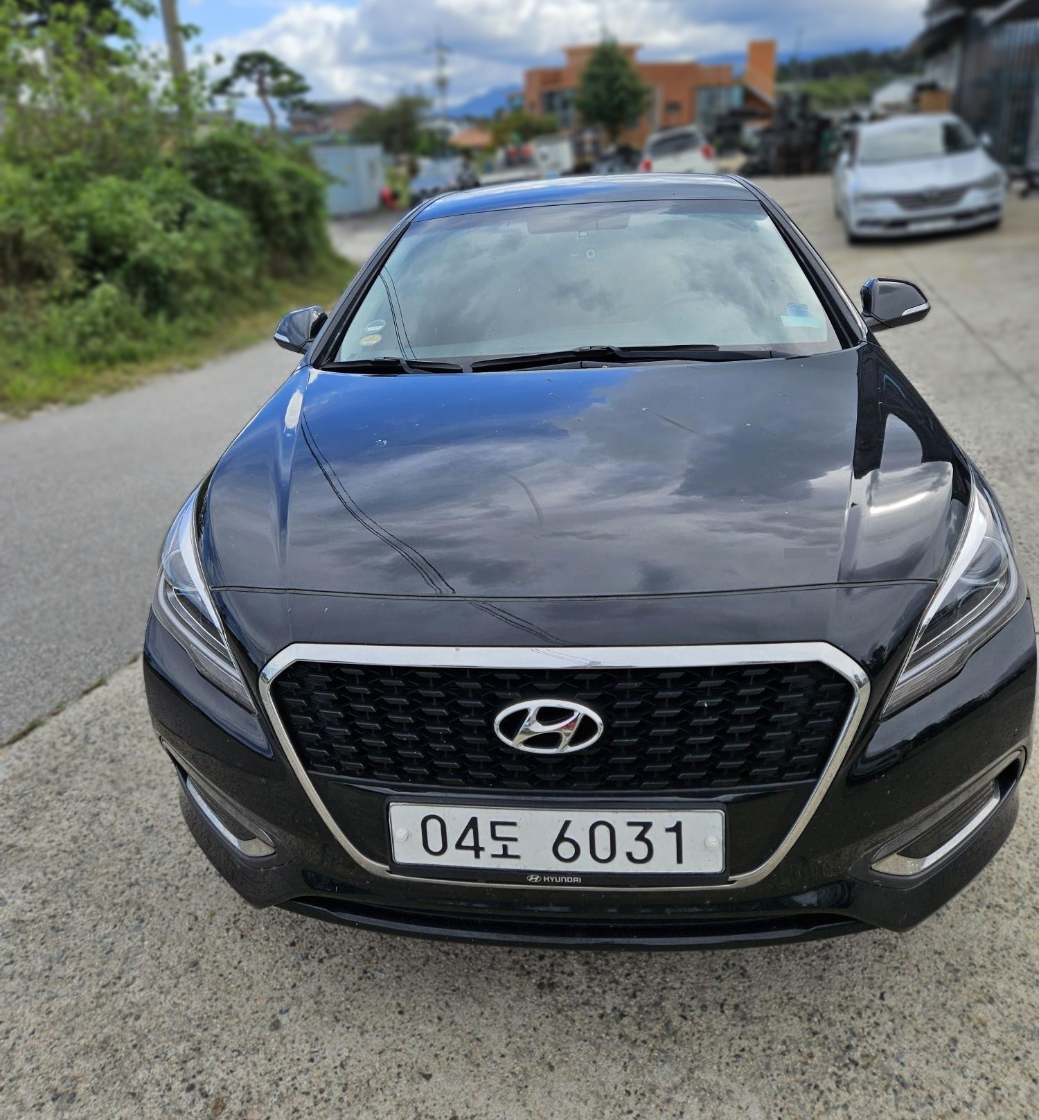 2015 Hyundai LF SONATA Hybrid 2.0 Premium — Korean import available from KcarDeals