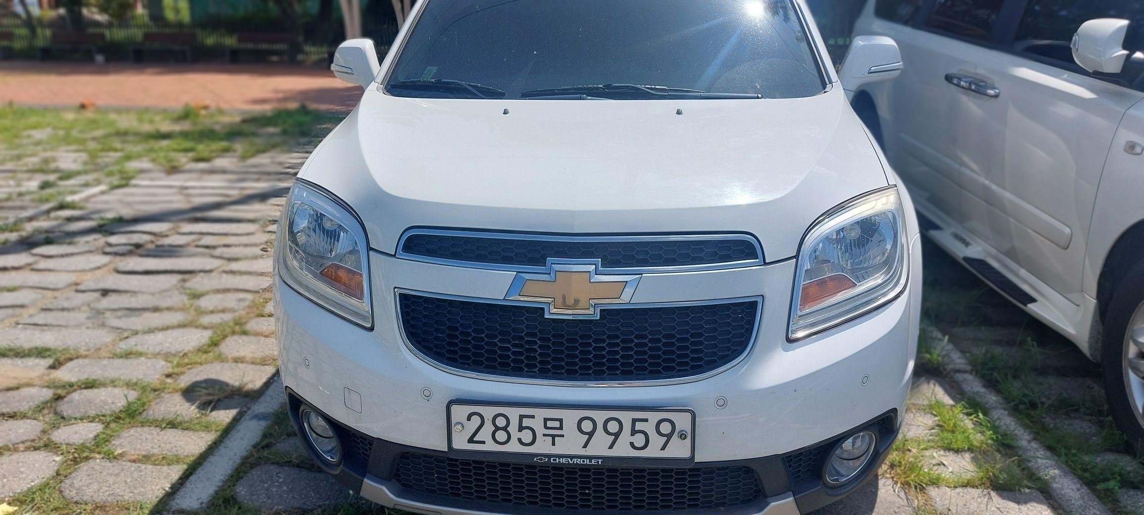 2015 Chevrolet Orlando LPG LTZ Safety — Korean import available from KcarDeals