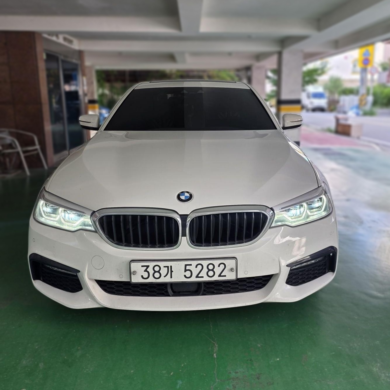 2018 BMW 5 SERIES (G30) 530i xDrive M SPORT