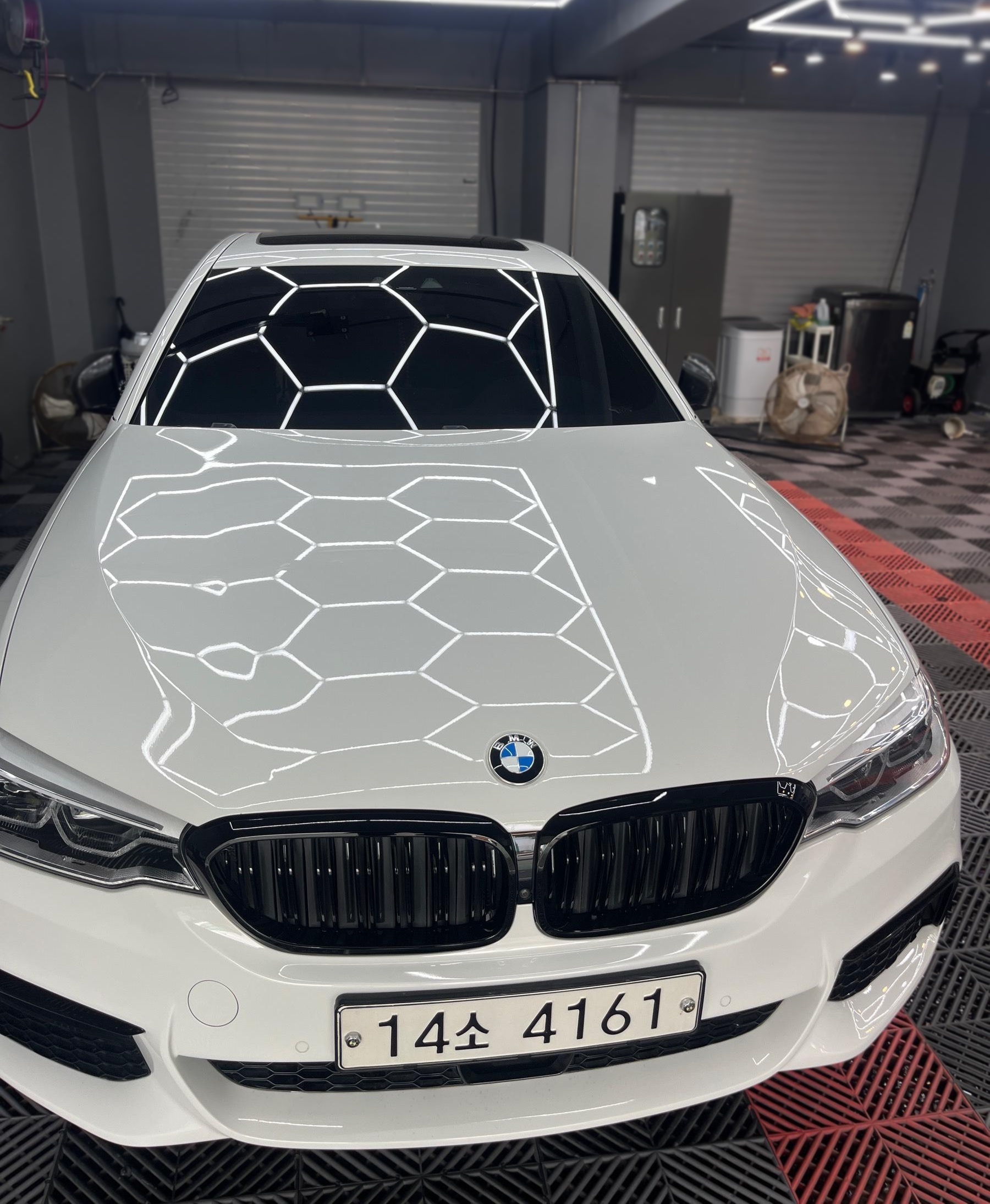 2017 BMW 5 SERIES (G30) 520d xDrive M SPORT PLUS — Korean import available from KcarDeals