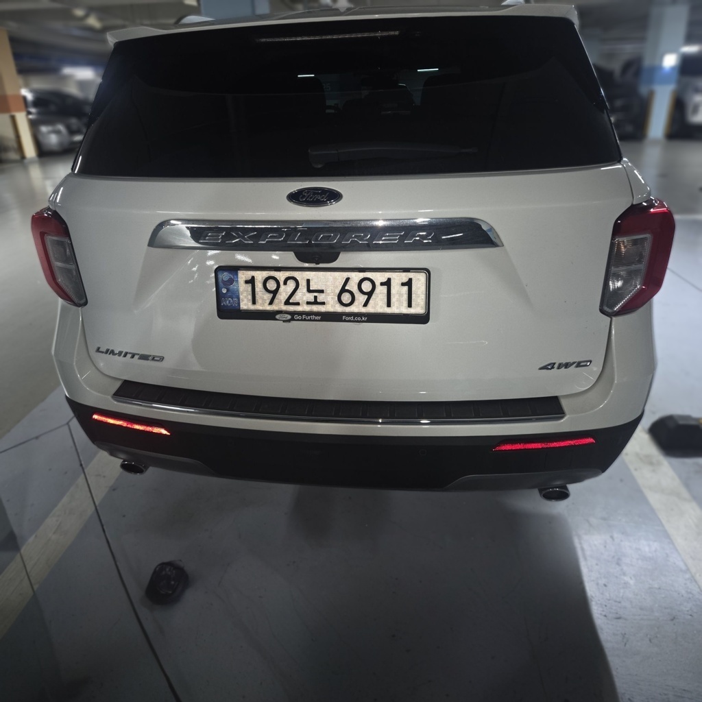 2021 Ford EXPLORER 6 Generation 2.3 LIMITED 4WD — photograph 1 of 1
