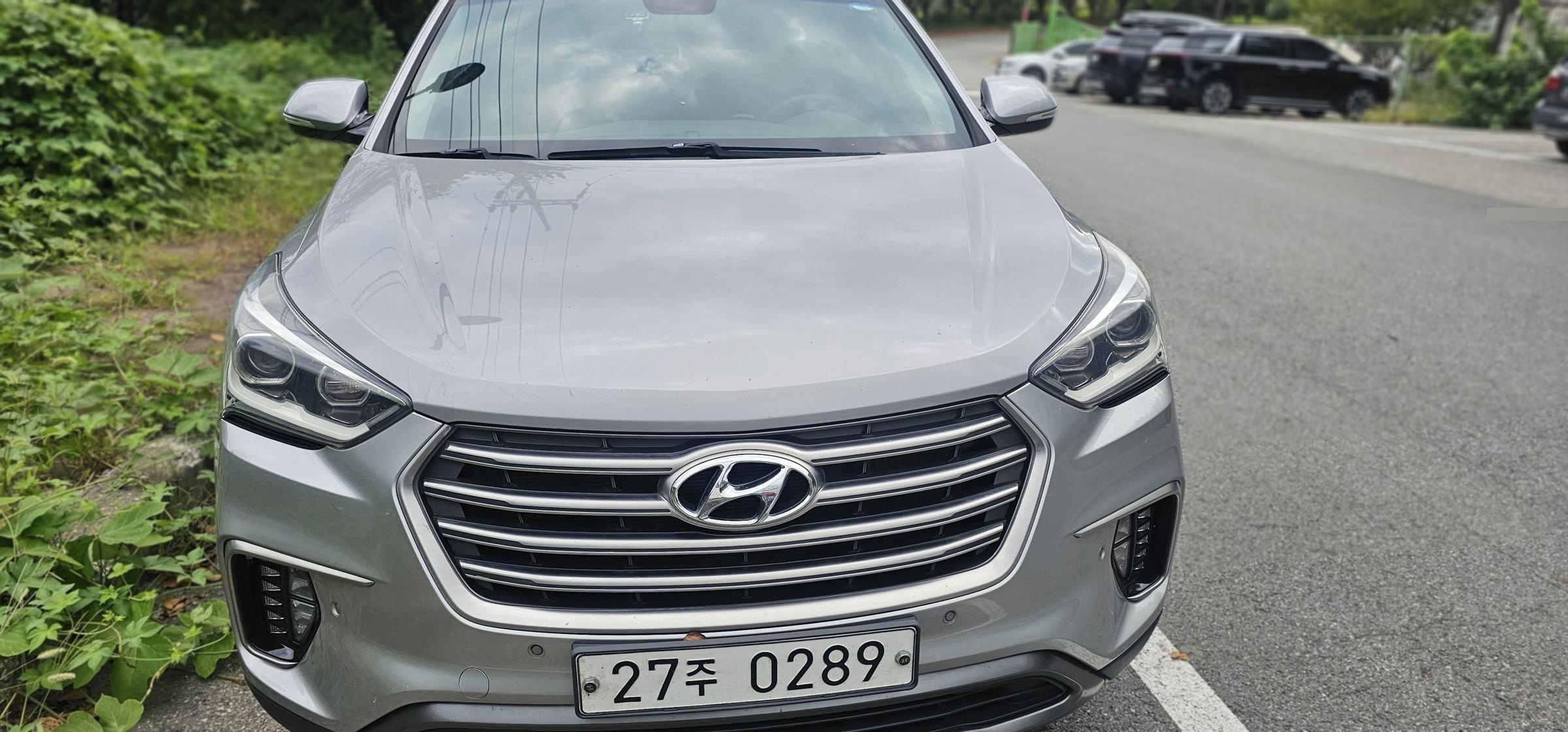 2016 Hyundai The New MAXCRUZ DIESEL 2.2 2WD EXCLUSIVE SPECIAL (7 Seater) — Korean import available from KcarDeals