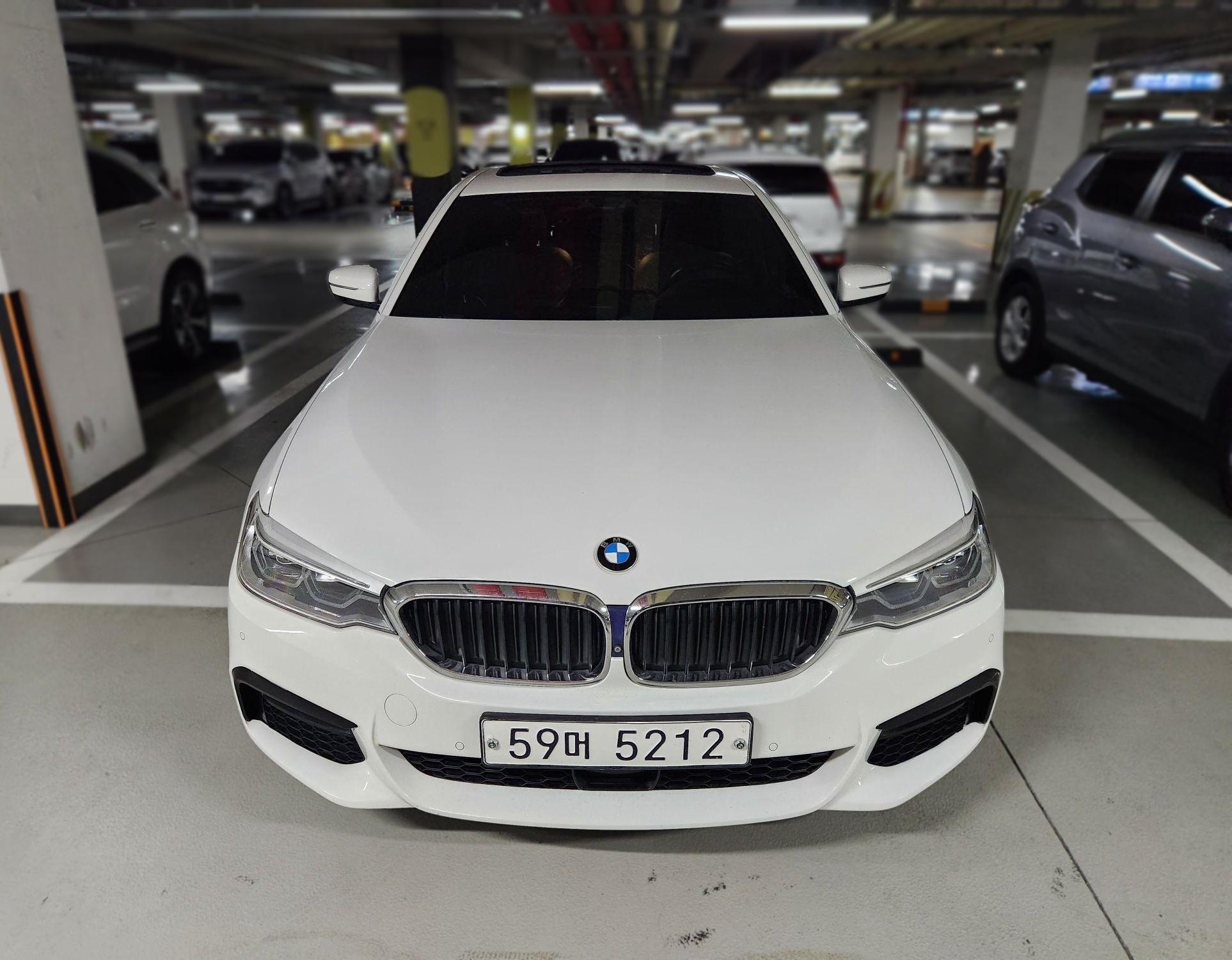 2017 BMW 5 SERIES (G30) 520d xDrive M SPORT PLUS — Korean import available from KcarDeals