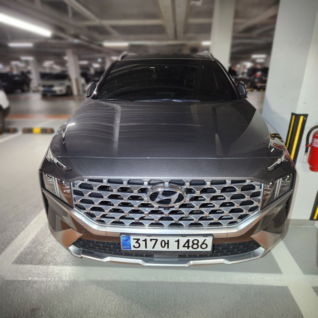 2021 Hyundai The New SANTA FE DIESEL 2.2 2WD Prestige — photograph 1 of 1