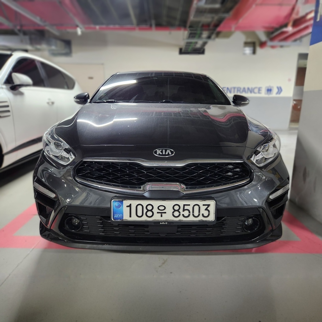 2021 Kia All New K3 Signature — photograph 1 of 1
