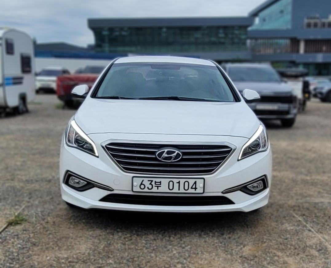 2017 Hyundai LF SONATA 2.0 Smart — Korean import available from KcarDeals