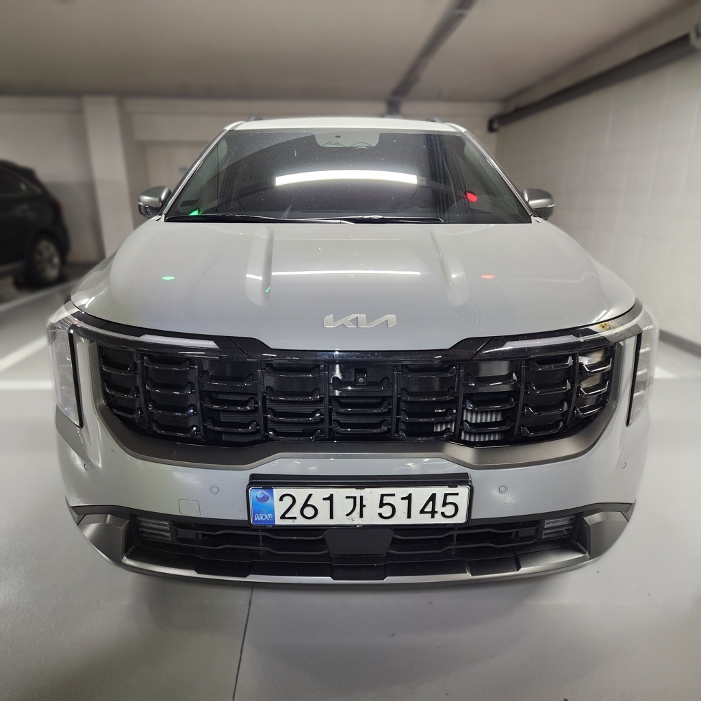 2025 Kia The New CARNIVAL (KA4) 2.2 DIESEL 9-seater Gravity — photograph 1 of 1