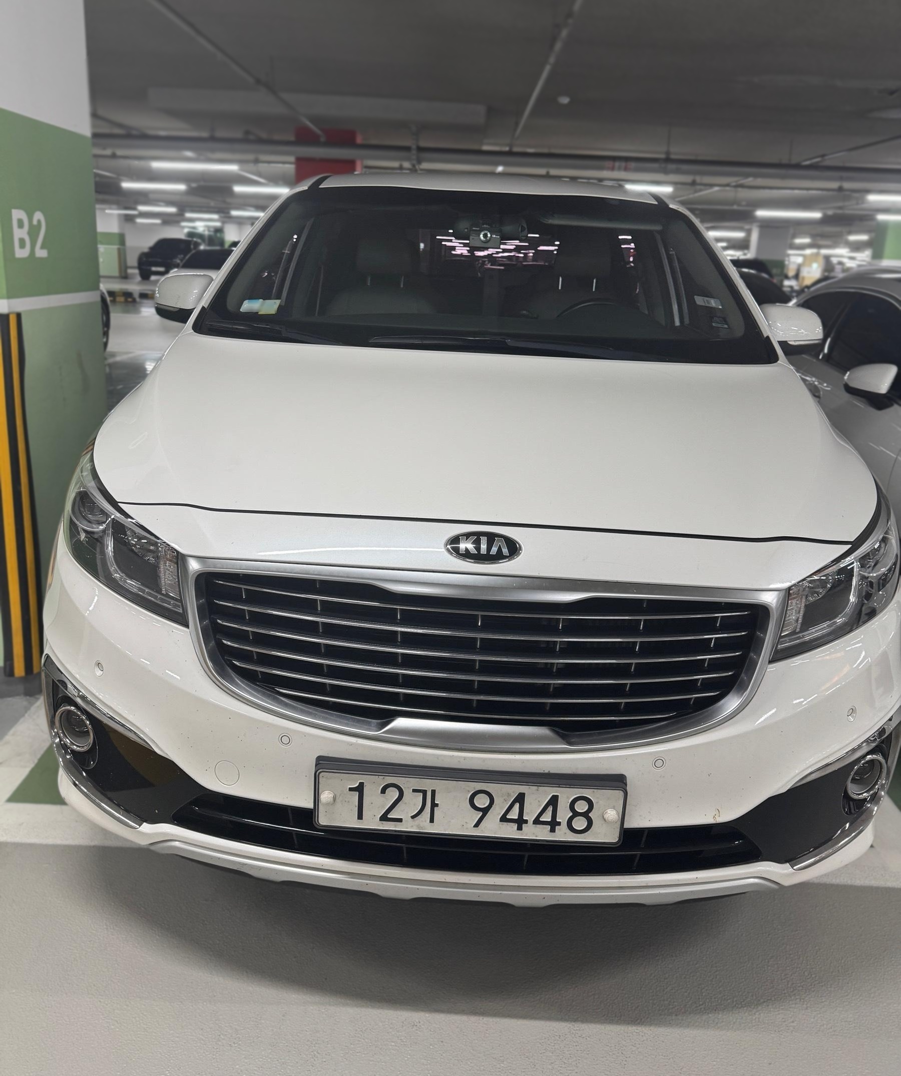 2015 Kia All New CARNIVAL Diesel 9-seater Prestige — Korean import available from KcarDeals