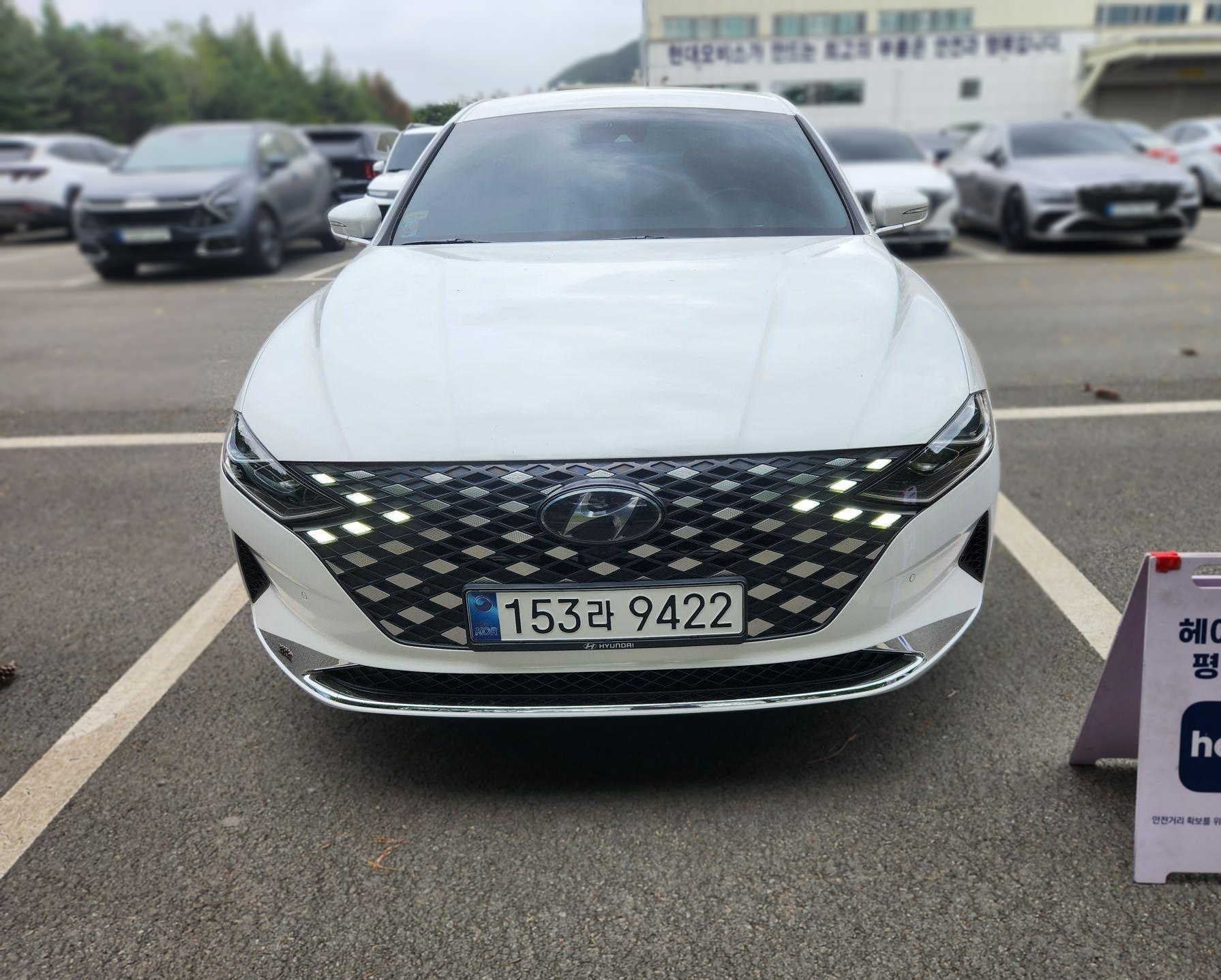 2021 Hyundai The New GRANDEUR IG Hybrid Exclusive — Korean import available from KcarDeals