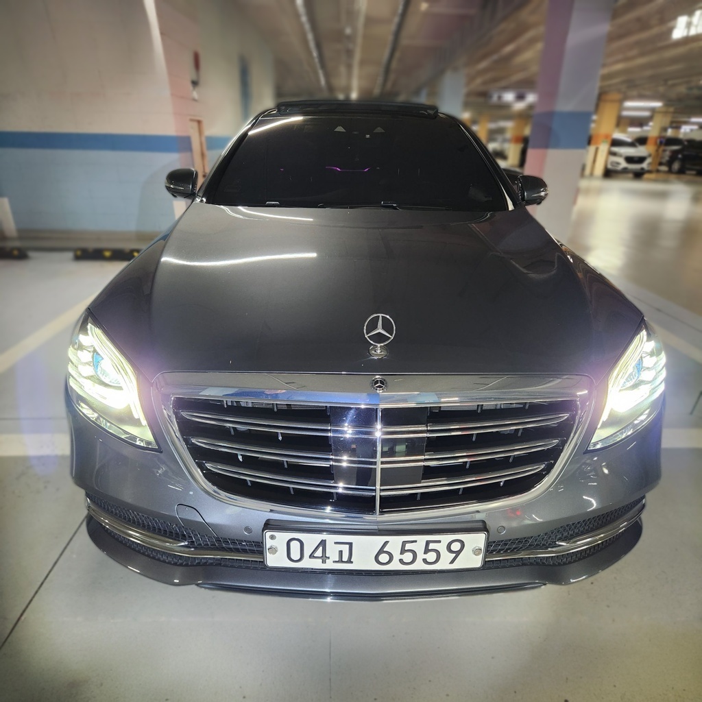 Mercedes-Benz S-Class (W222)