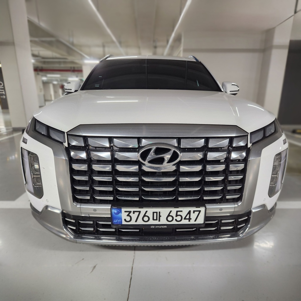 2023 Hyundai Gasoline 3.8 4WD Calligraphy (7 Seater) — photograph 1 of 1
