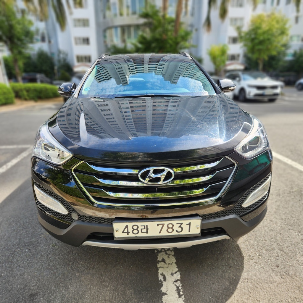 2015 Hyundai SANTA FE DM Diesel (e-VGT) 2.0 2WD Premium (7 Seater)