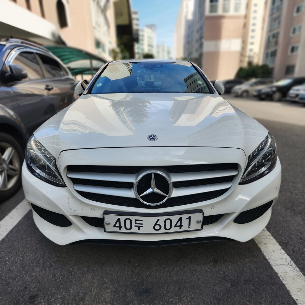 Mercedes-Benz C-Class (W205)