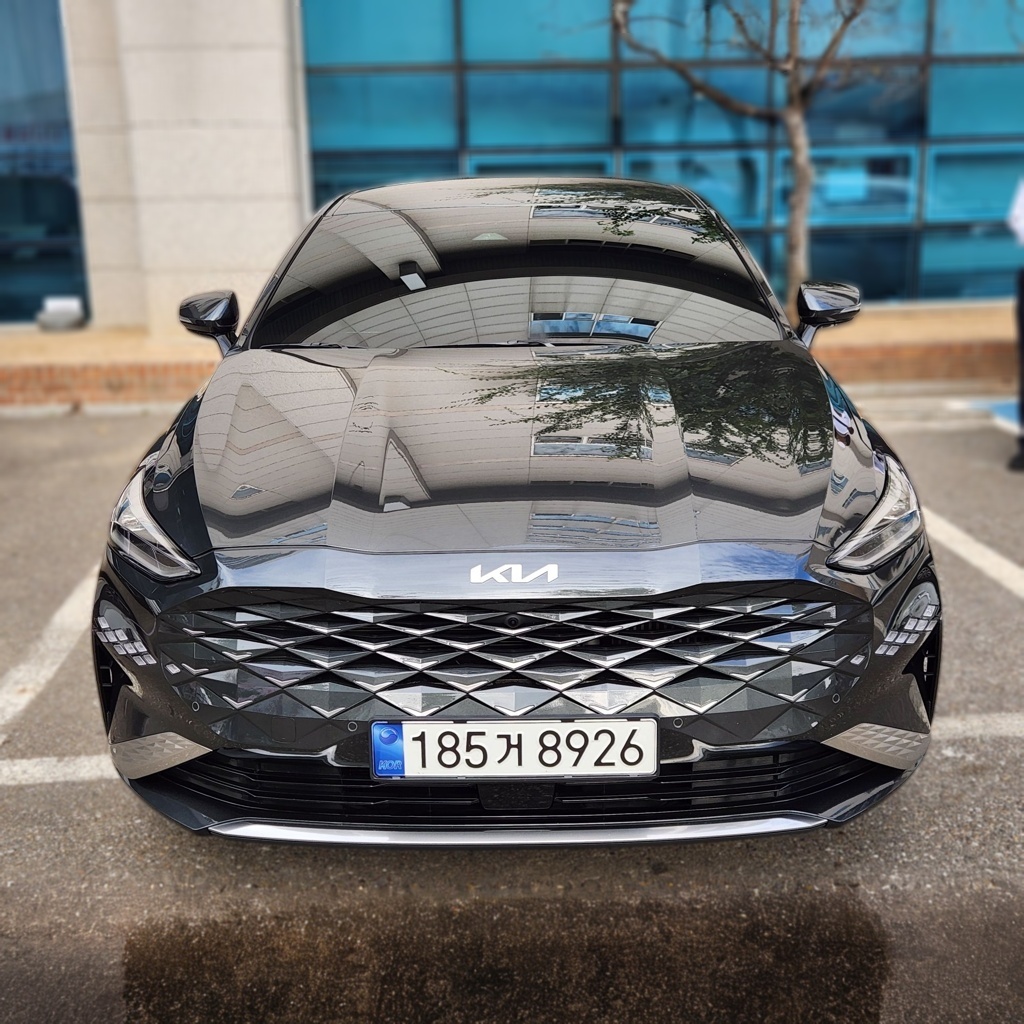 2024 Kia K8 1.6 TURBO Hybrid Noblesse — photograph 1 of 1