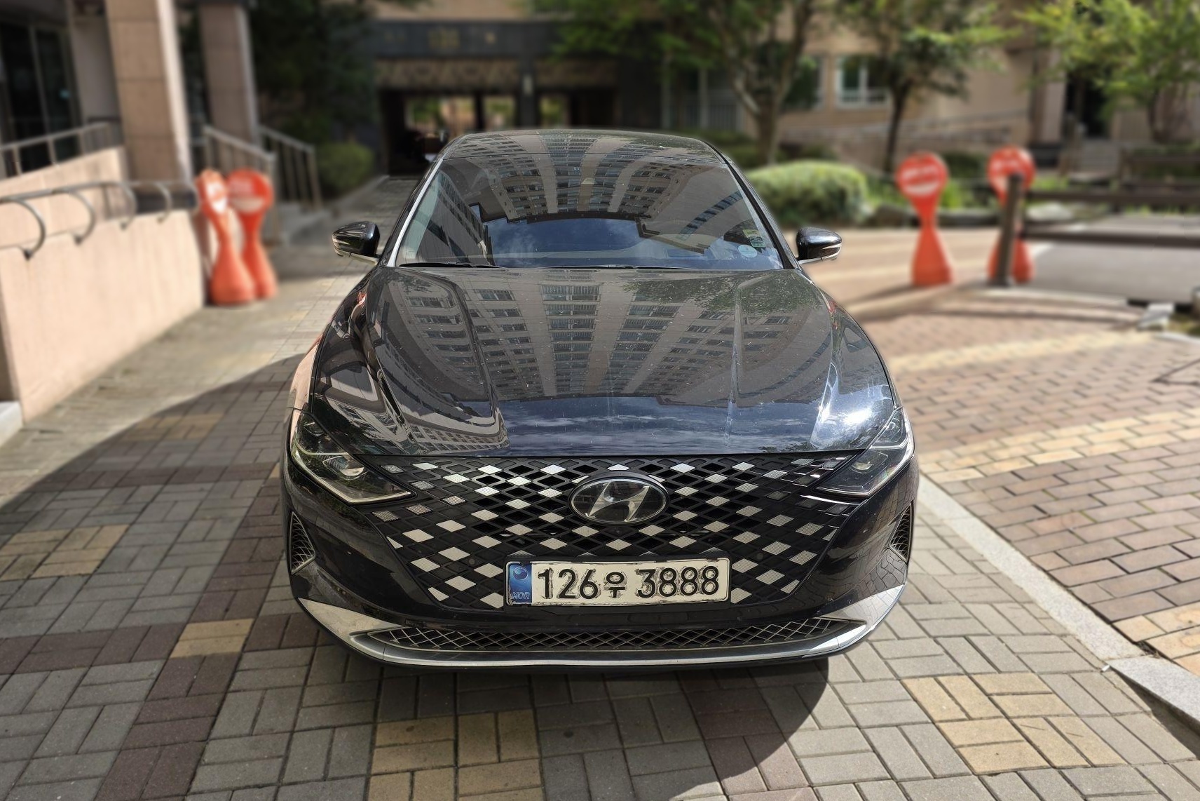 2021 Hyundai The New GRANDEUR IG Hybrid Calligraphy — Korean import available from KcarDeals