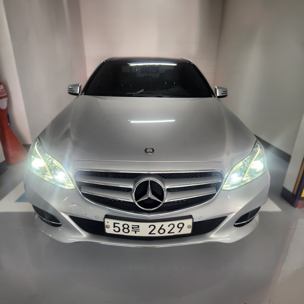 Mercedes-Benz E-Class (W212)