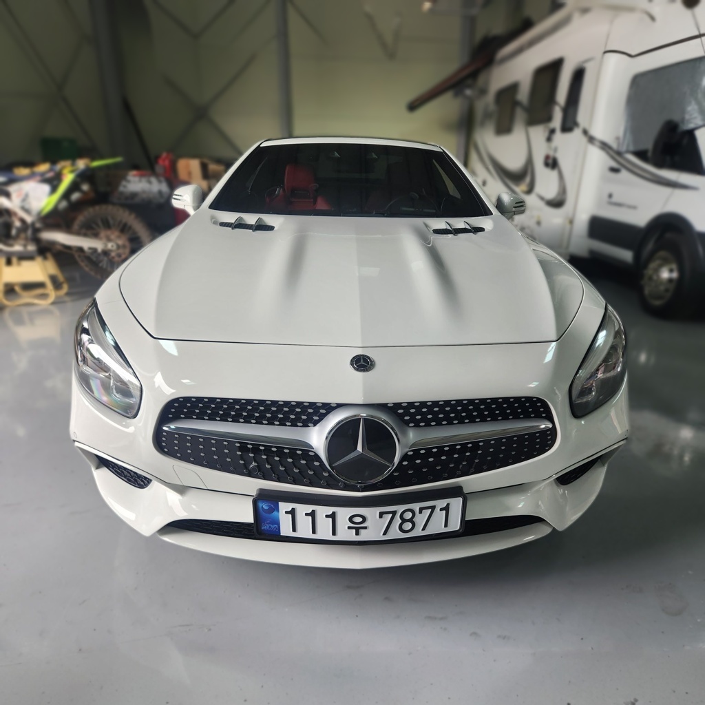Mercedes-Benz SL-Class (R231)