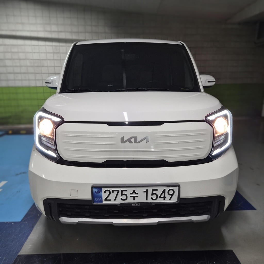 2024 The New Kia RAY Signature — photograph 1 of 1