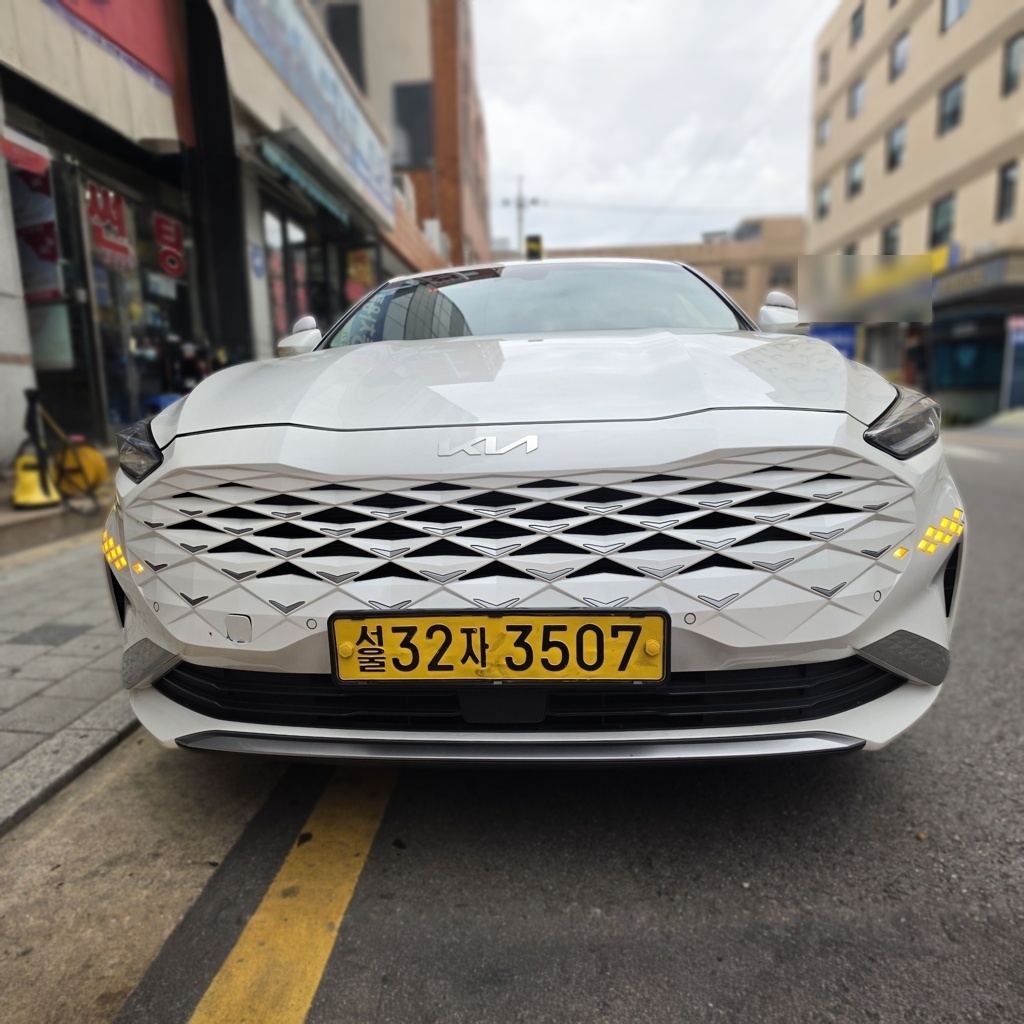 2024 Kia K8 3.5 LPG 2WD TRENDY (Taxi Type) — photograph 1 of 1