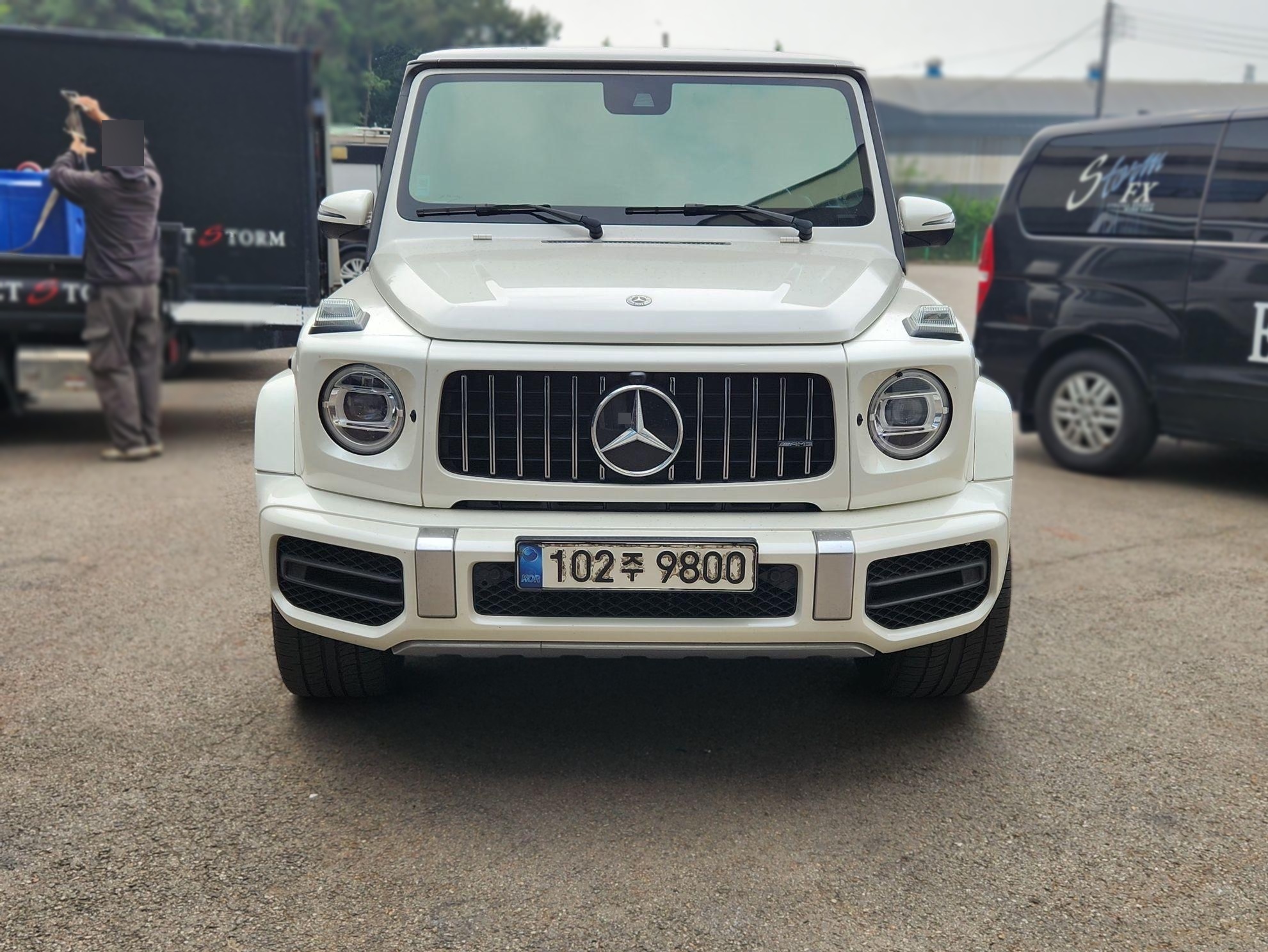Mercedes-Benz G-Class W463b