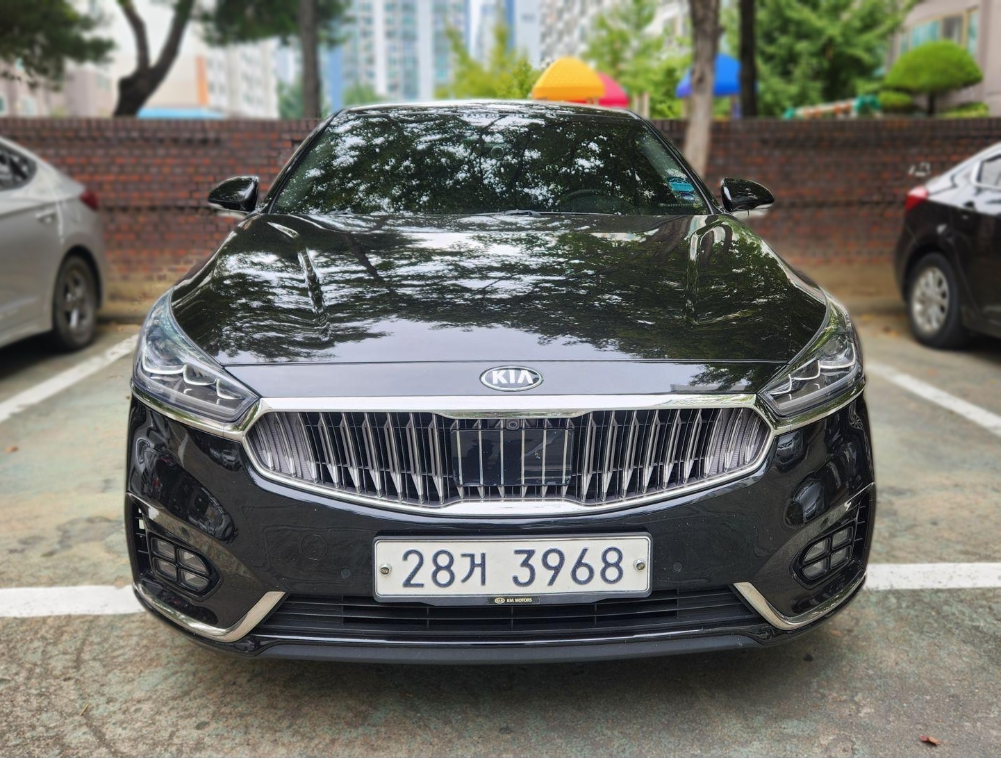 Kia All-New K7 Hybrid