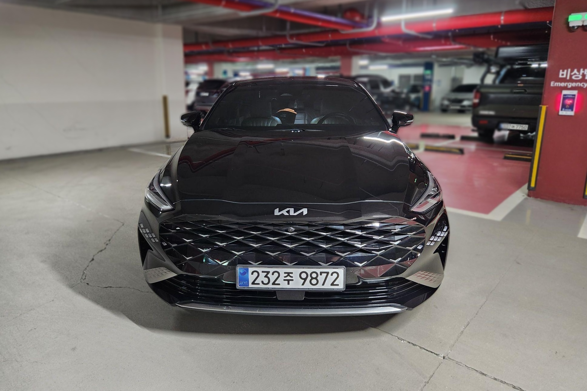 2022 Kia K8 1.6 TURBO Hybrid Signature — Korean import available from KcarDeals
