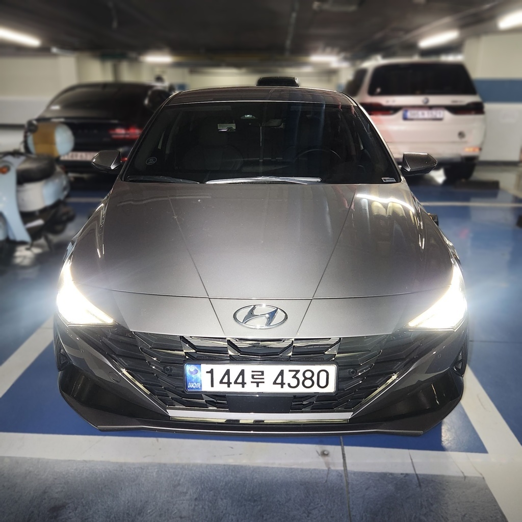 Hyundai All-New Avante (CN7)