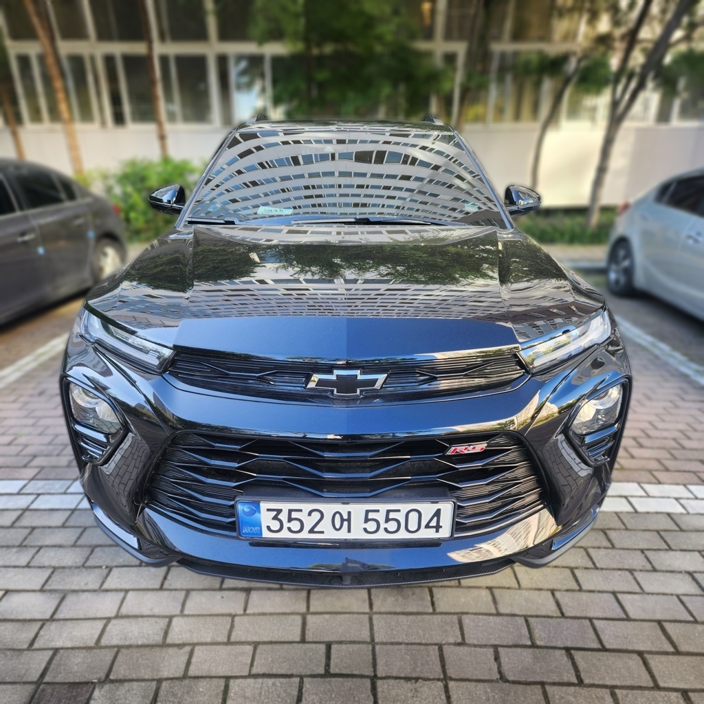 2022 Chevrolet (GM Daewoo) Trailblazer 1.3 Turbo 2WD RS — photograph 1 of 1