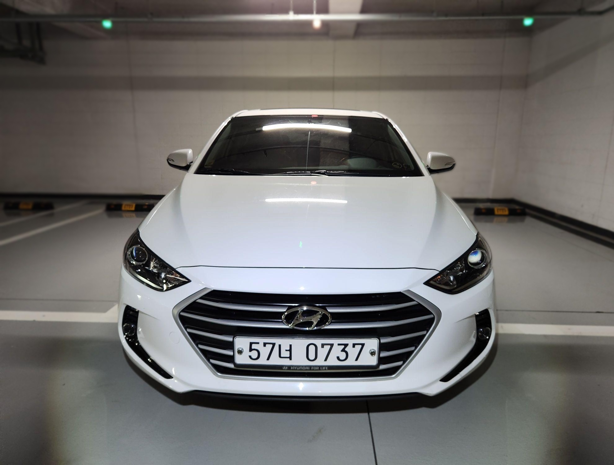 Hyundai Avante AD