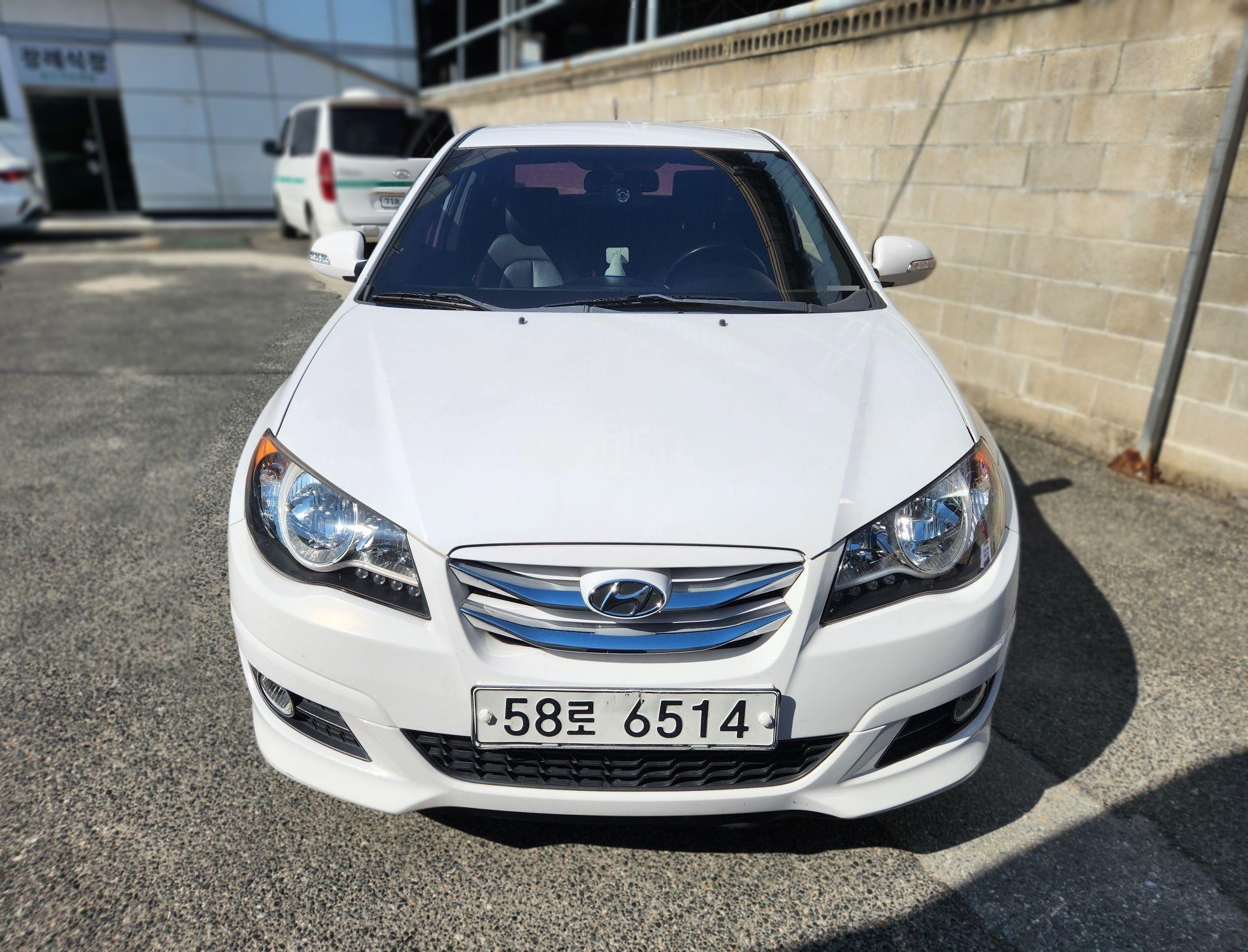 2013 Hyundai AVANTE Hybrid HDeIII BASE MODEL — Korean import available from KcarDeals