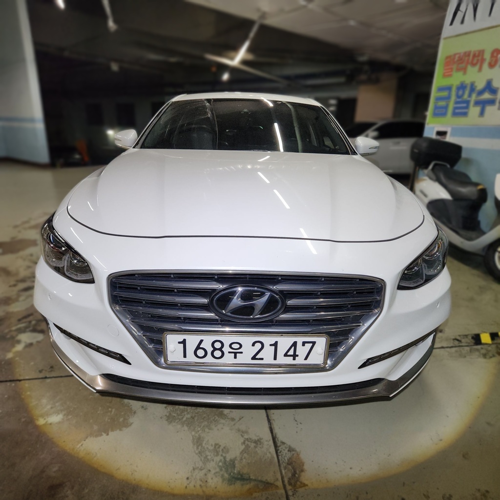 Hyundai Grandeur IG