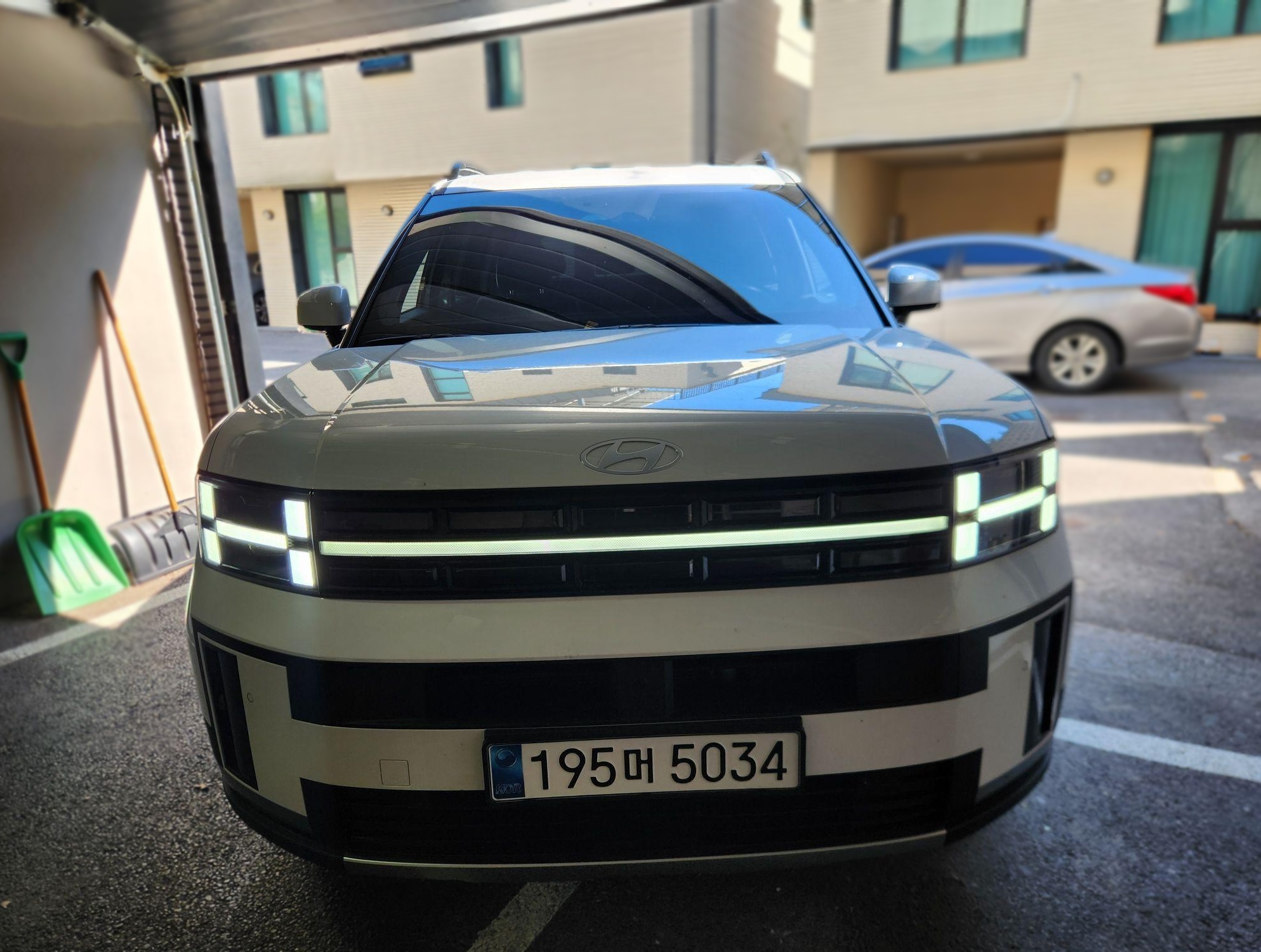 Hyundai The All-New Santa Fe (MX5)