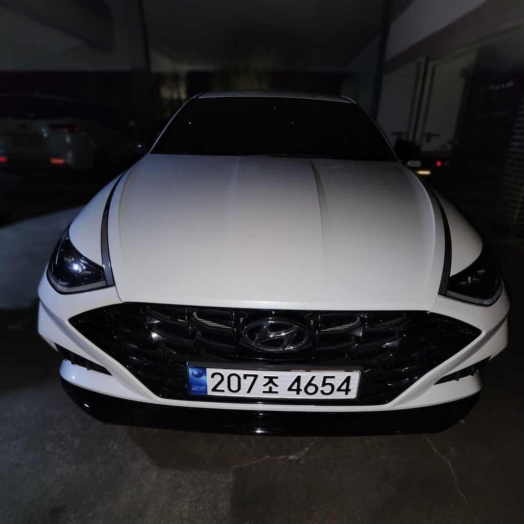 2022 Hyundai SONATA (DN8) 2.0 GASOLINE Modern — photograph 1 of 1