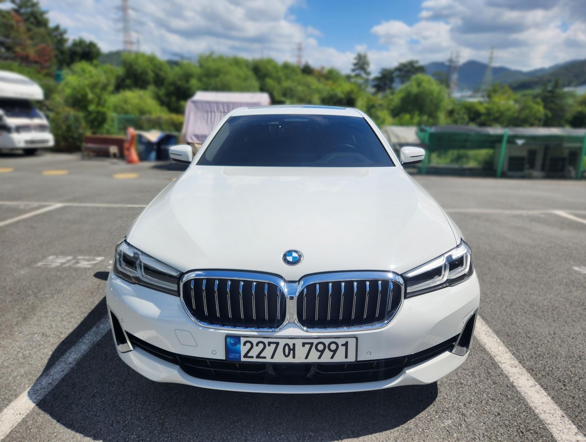 BMW 5 Series (G30)