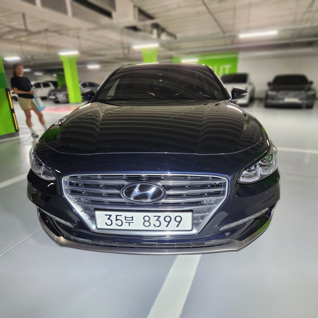 Hyundai Grandeur IG Hybrid