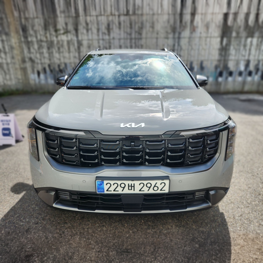 2024 Kia The New CARNIVAL (KA4) 3.5 Gasoline 9-seater Gravity — photograph 1 of 1