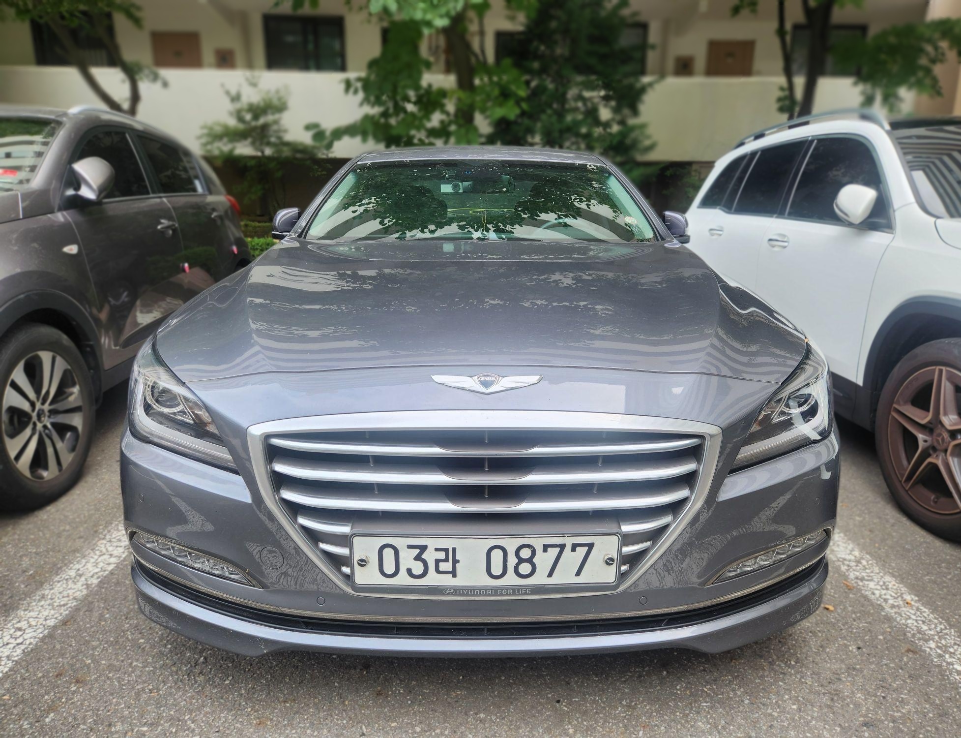 Hyundai Genesis DH