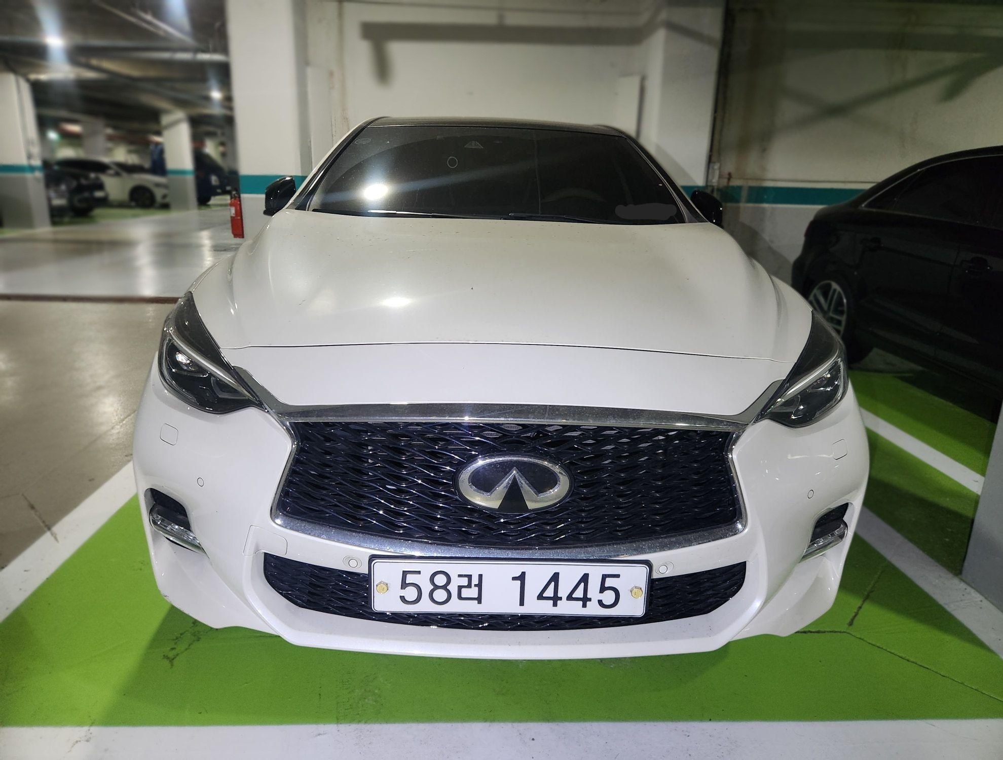Infiniti Q30