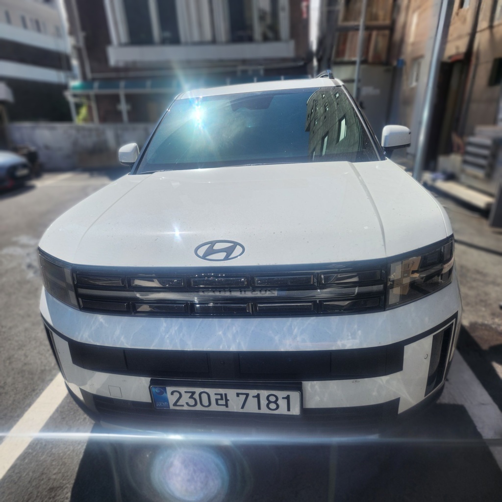2024 Hyundai The All New SANTA FE Hybrid (MX5) 1.6T Hybrid 2WD Prestige — photograph 1 of 1