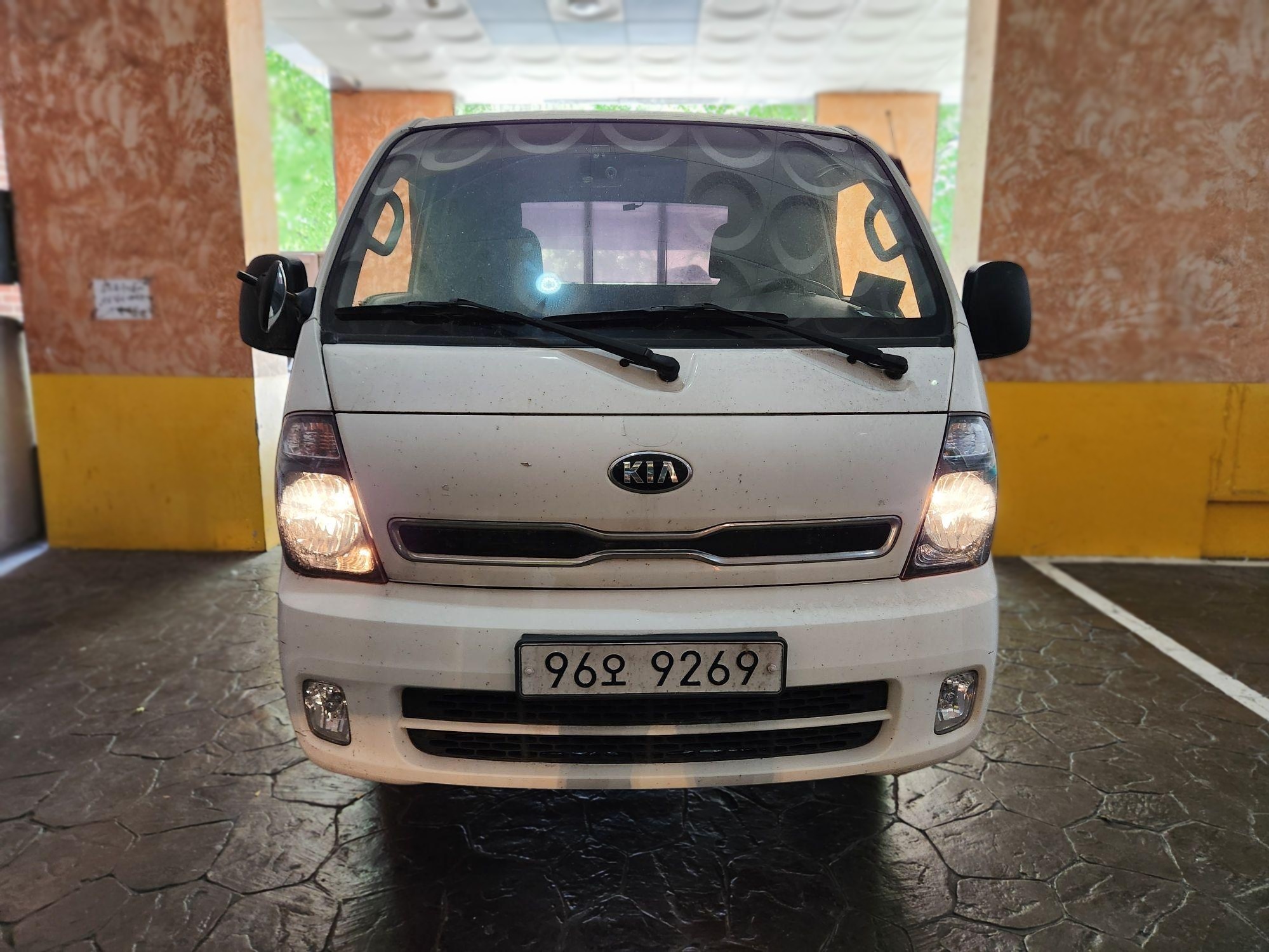 2016 Kia BONGO 1 ton 9 15MY 16 Each Cargo EXTRA LONG WHEELBASE King Cab Luxury DIESEL 2WD Automatic