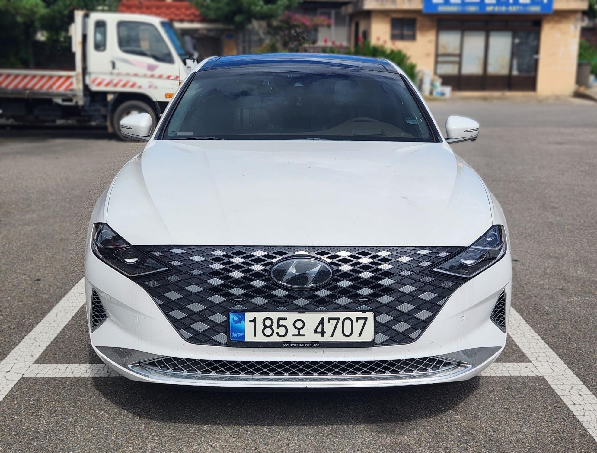 Hyundai The New Grandeur IG