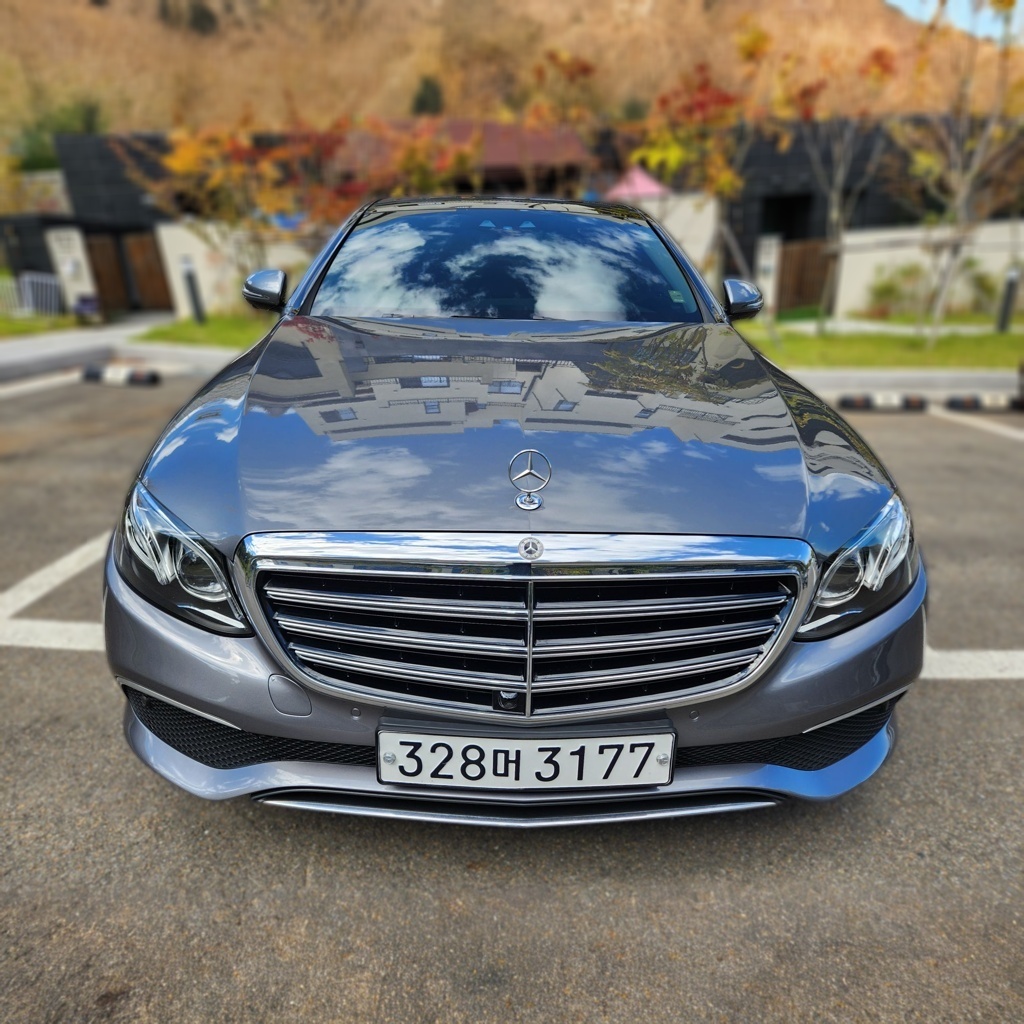 Mercedes-Benz E-Class (W213)