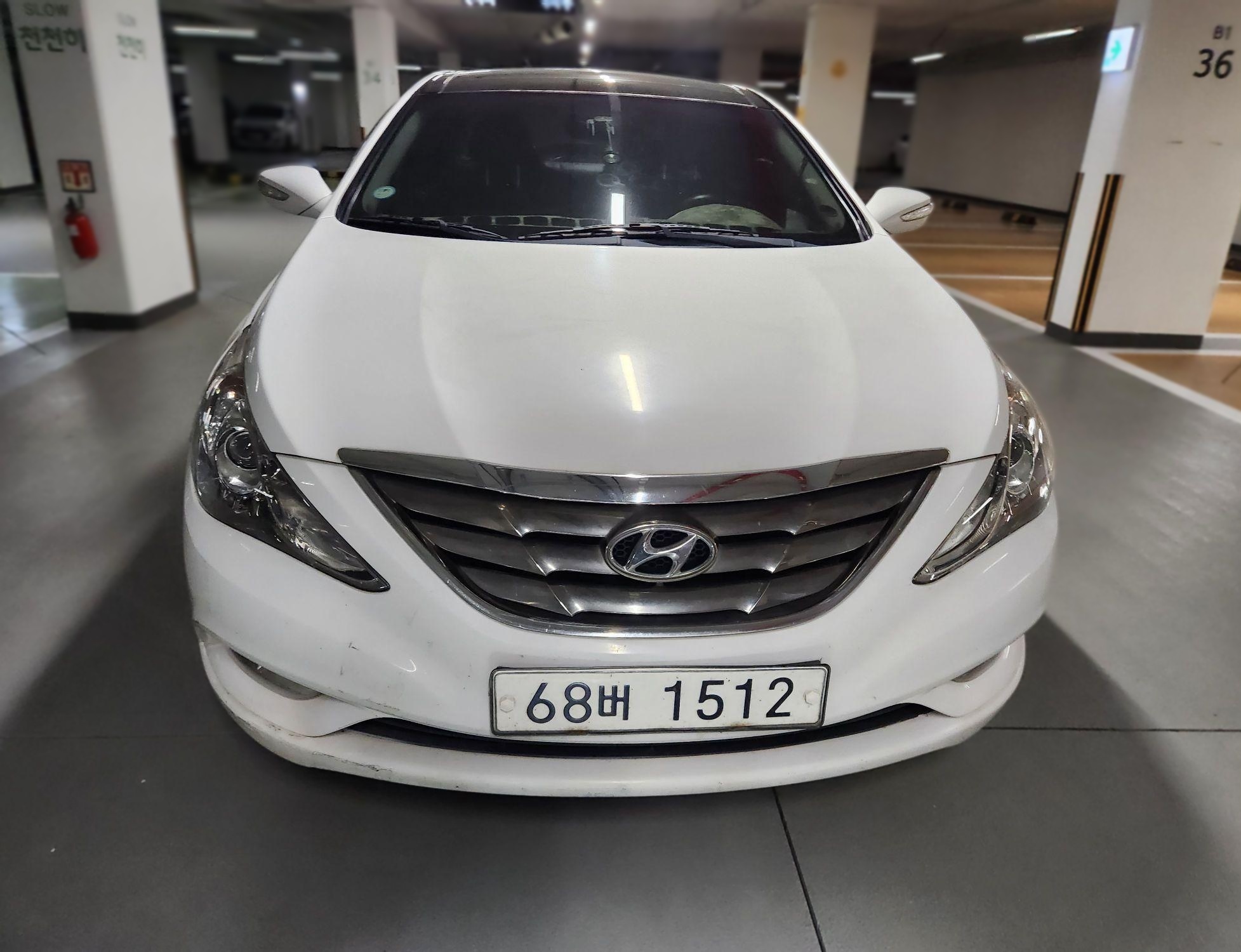 Hyundai YF Sonata