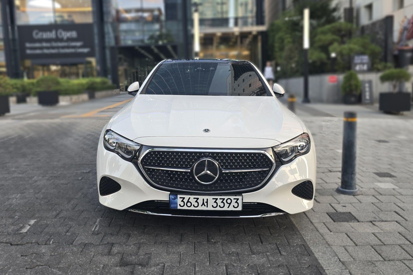 Mercedes-Benz E-Class (W214)