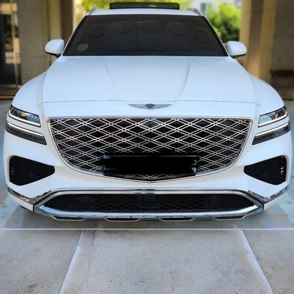 2024 Genesis GV80 FL 2.5T GASOLINE 2WD — photograph 1 of 1