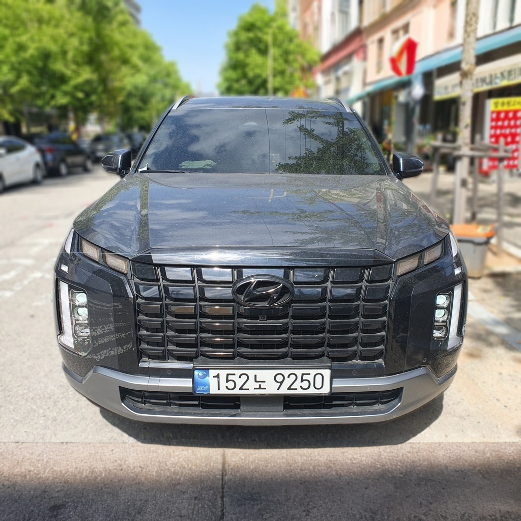 2024 Hyundai Gasoline 3.8 2WD LE BLANC (7 Seater) — photograph 1 of 1