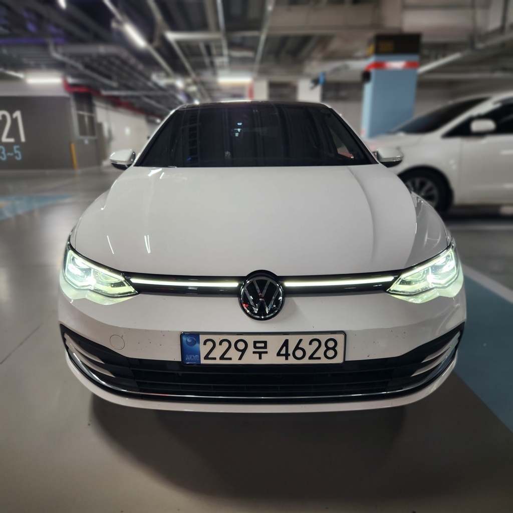 Volkswagen Golf 8th Gen