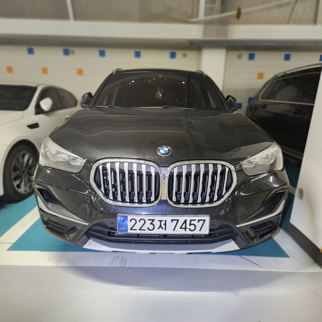 2022 BMW X1 (F48) xDrive 20i xLine — photograph 1 of 1