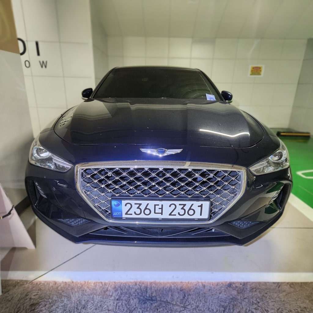 Genesis G70