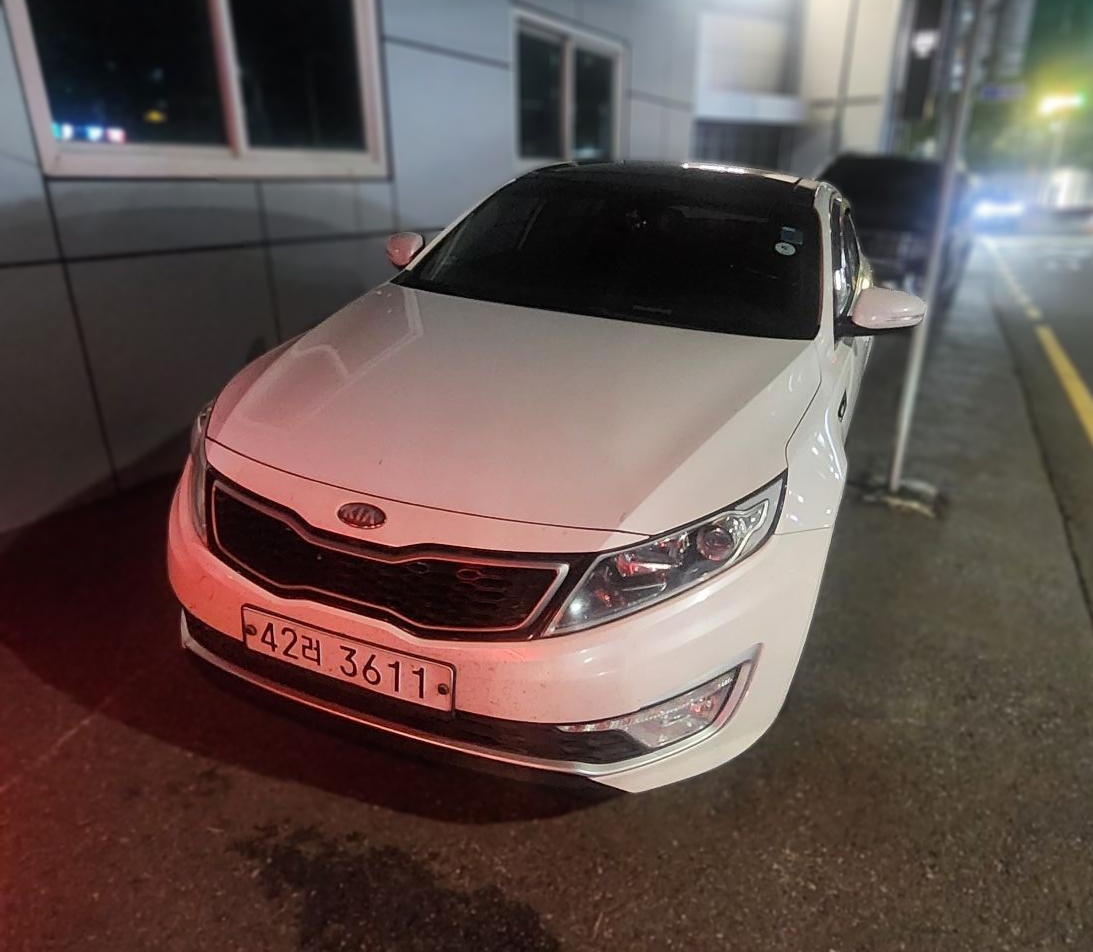 2013 Kia K5 HYBRID Noblesse — Korean import available from KcarDeals